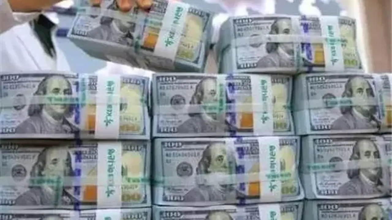 تحرك جديد بالبنوك.. سعر الدولار مقابل الجنيه في ختام تعاملات الخميس بمصر